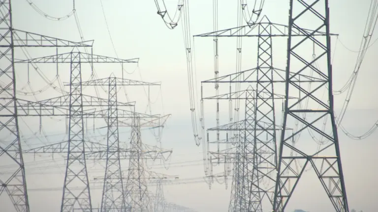 Elektros kainos rudenį: kokius signalus siunčia Europa