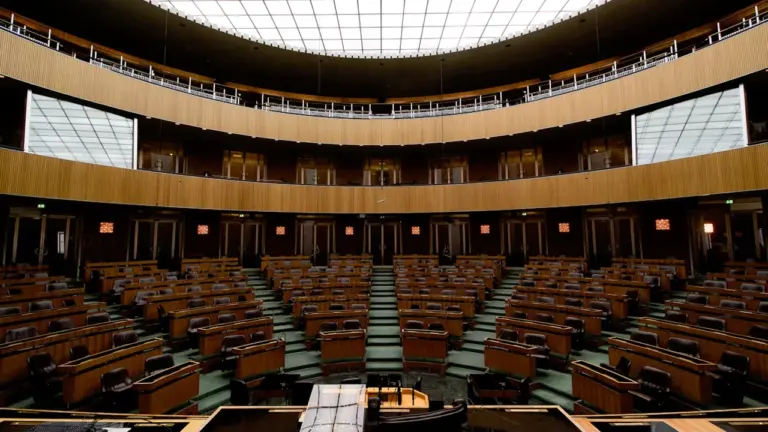Seimas ir 2027 m. biudžetas: ar balsavimas įvyks iki gruodžio 31 d.?