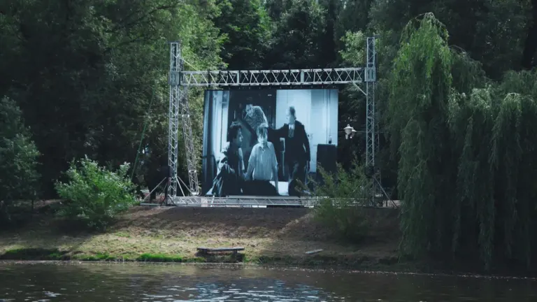Zarasuose – kino vakaras su Puipa ir „Naktiniu seansu“