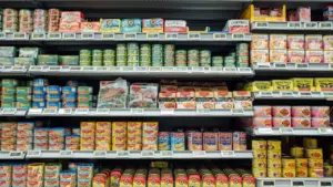 „Lidl“ mažina konservų kainas: jos prasideda nuo 0,74 euro