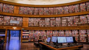„Bialiackis“ Tauragėje: nemokama „Nepatogaus kino“ peržiūra bibliotekoje spalio 21-ąją