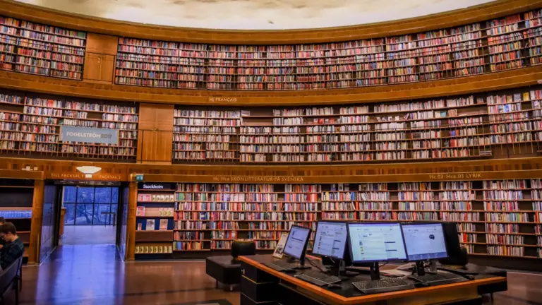 „Bialiackis“ Tauragėje: nemokama „Nepatogaus kino“ peržiūra bibliotekoje spalio 21-ąją